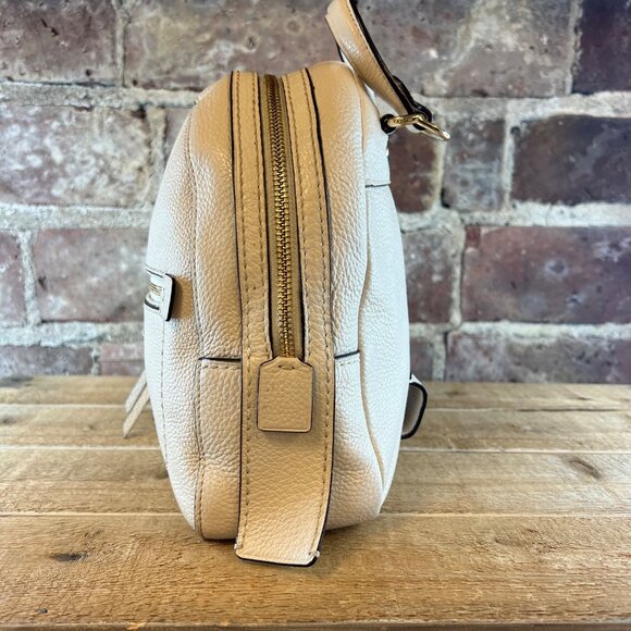 Coach Cream Backpack - Picture 4 of 12